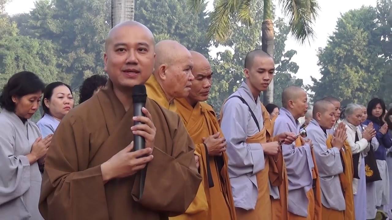 H&Agrave;NH HƯƠNG ĐẤT PHẬT  Phần 4 - Tu Viện Tr&uacute;c L&acirc;m