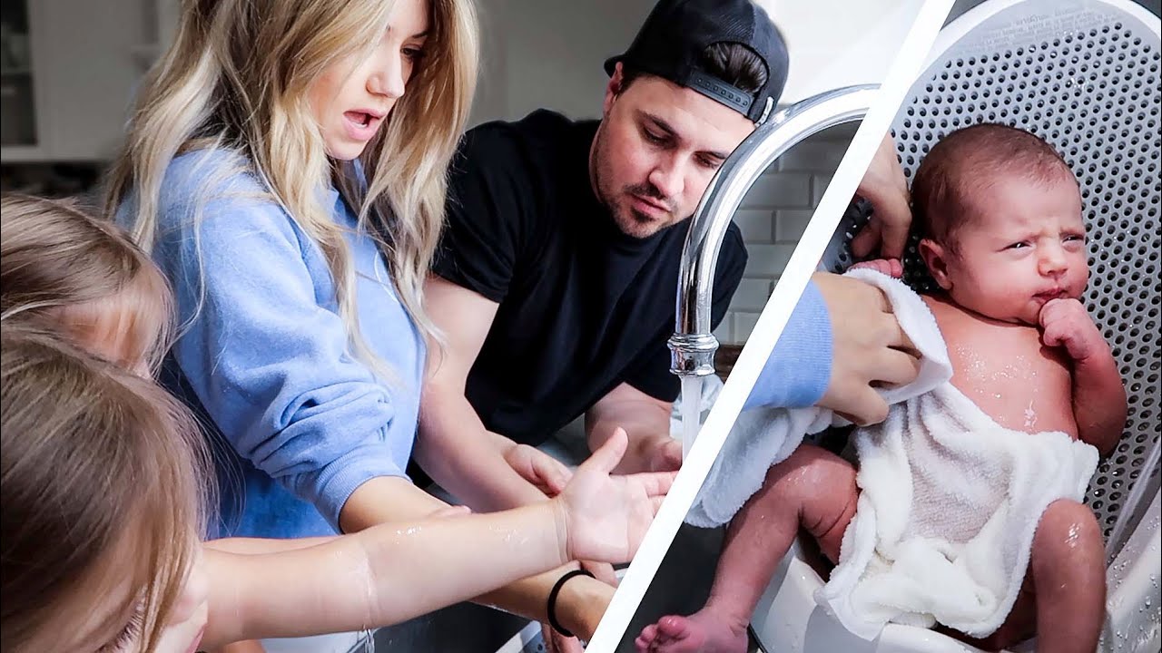 HALSTON'S FIRST BATH TIME! *GONE WRONG*