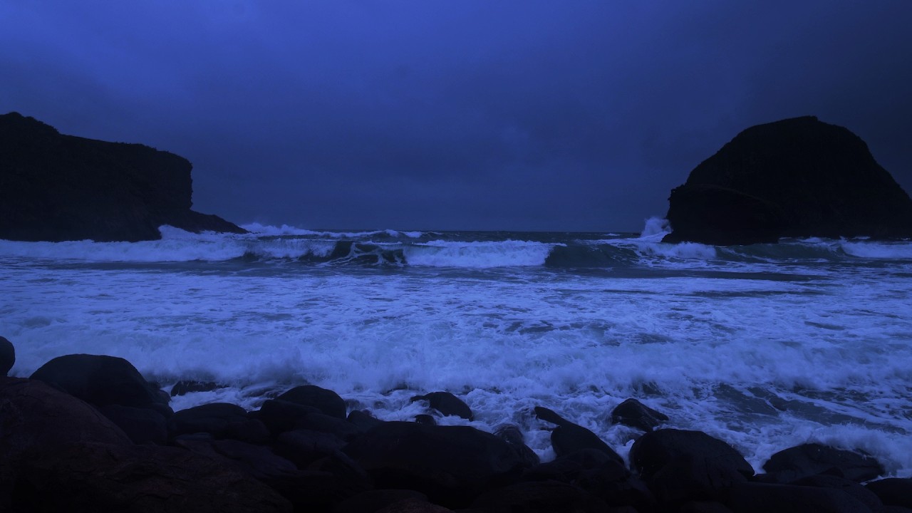 Sleep for 11 Hours Straight — as Powerful Dark Ocean Waves Slowly Quiet Your Mind