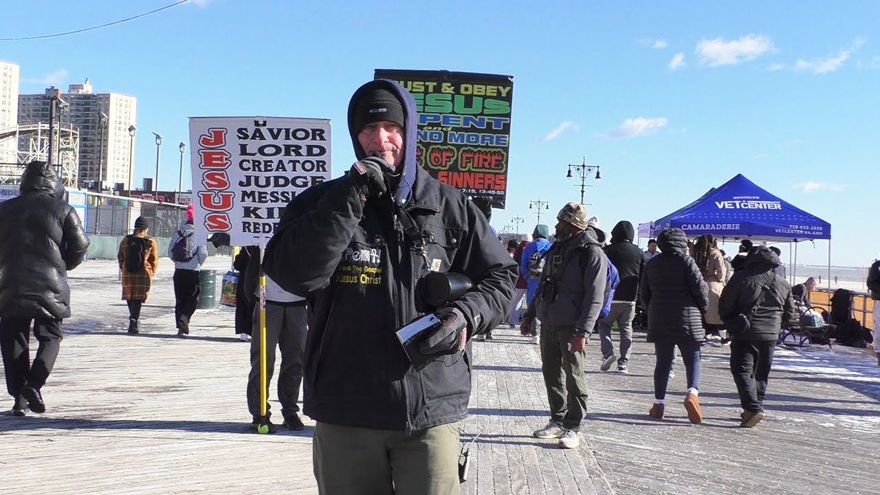 CONEY ISLAND POLAR BEAR PLUNGE!!/Carl Conrad/Free Indeed