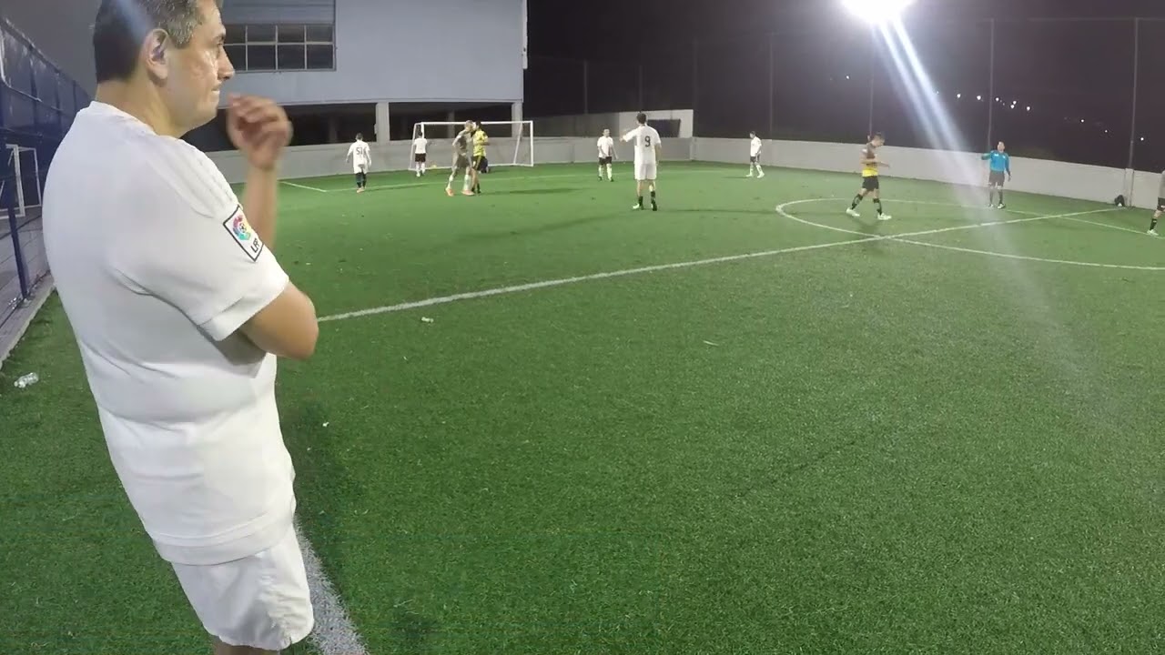 SEMI FINAL UNITED VS MOTOROLOS