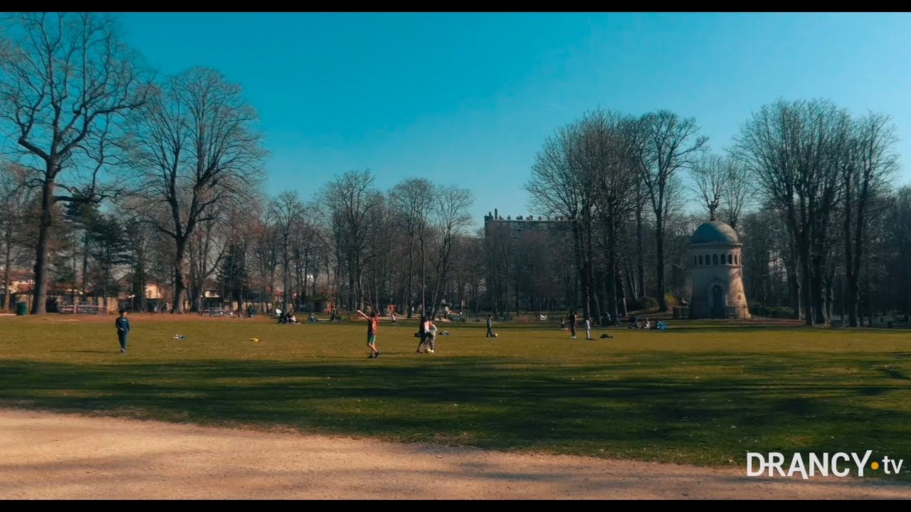 Premiers jours de vacances au parc de Ladoucette de Drancy