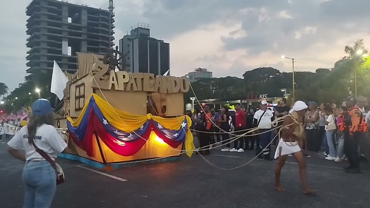 ¡VALENCIA EXPLOTÓ! 😱 Lo que nadie te contó de los Carnavales Valencia te quiero 2026