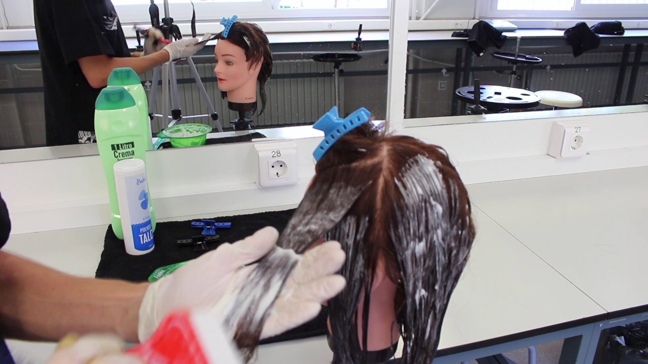 Tutorial para aplicar tinte en cabello virgen.