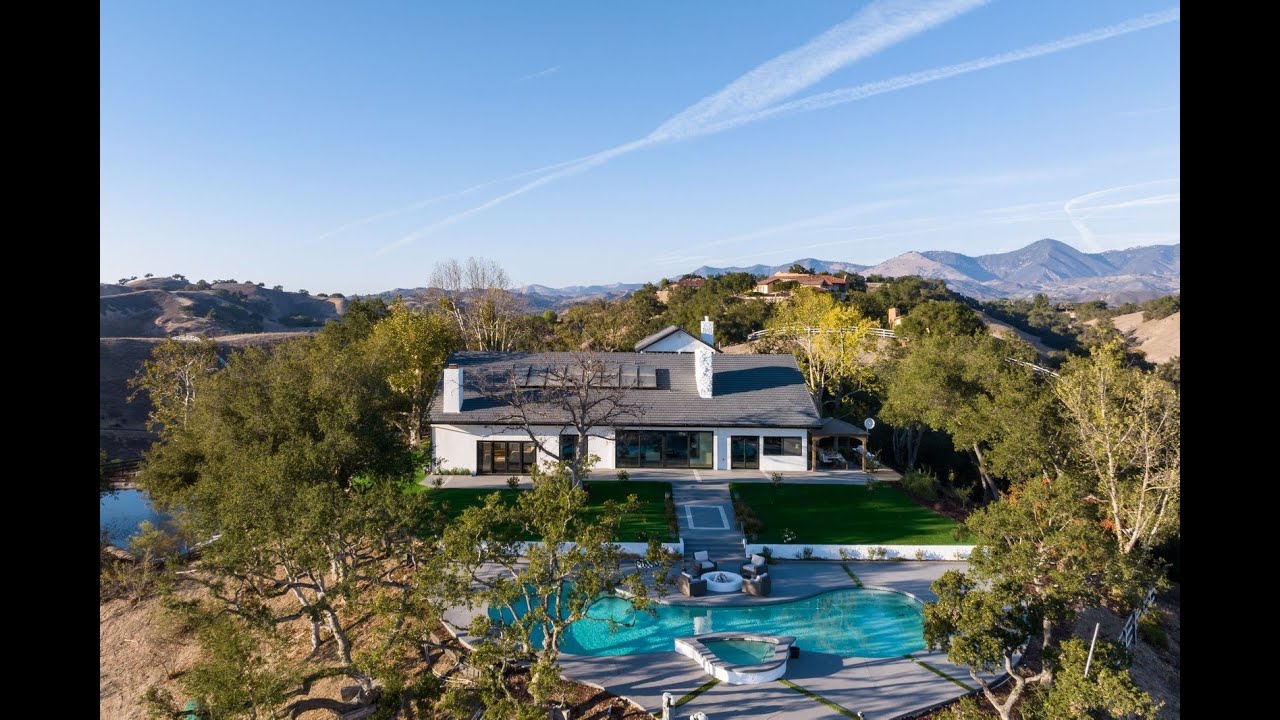 Contemporary Farmhouse for $6.2M in Santa Ynez, California | Sotheby's International Realty