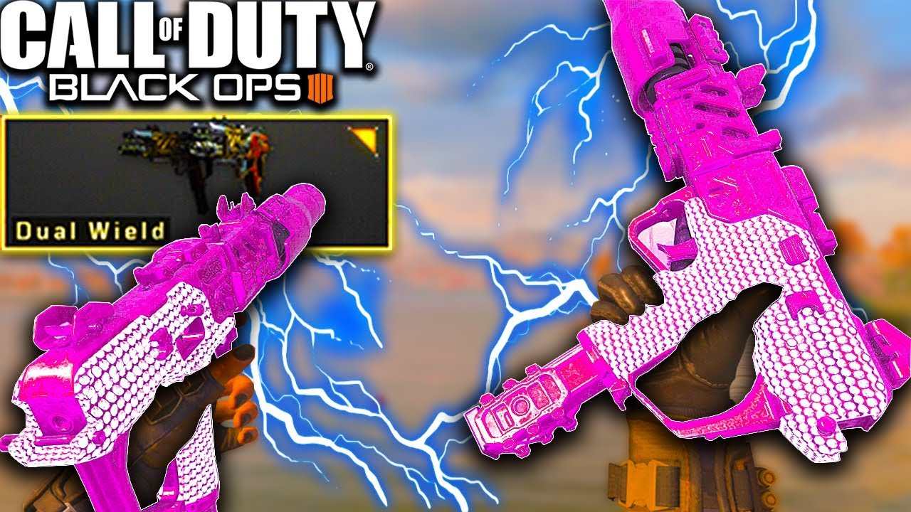 "Dual Wield" Operator Mod SAUG 9mm SMG Double XMC in Black Ops 4