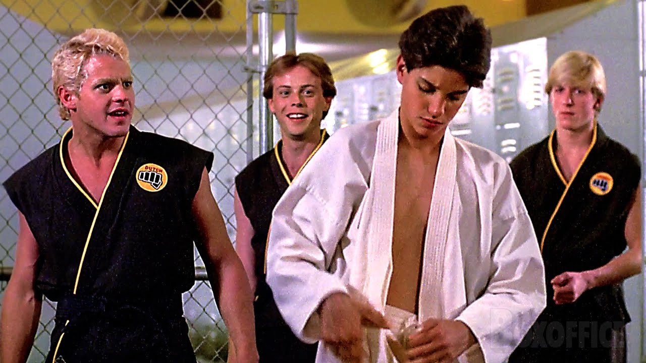 Daniel se bat juste après son premier baiser | Karate kid | Extrait VF 🔥 4K