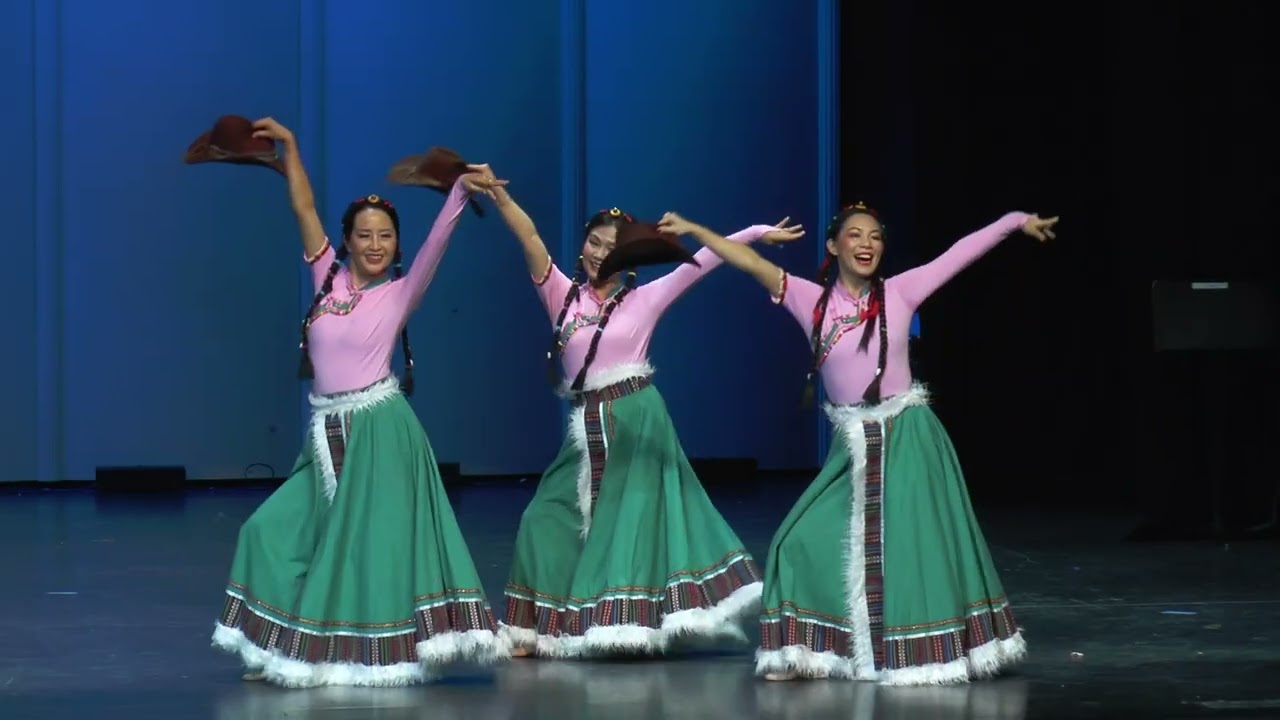 04 Tibetan Dance at the 2026 ICCCI New Year Gala