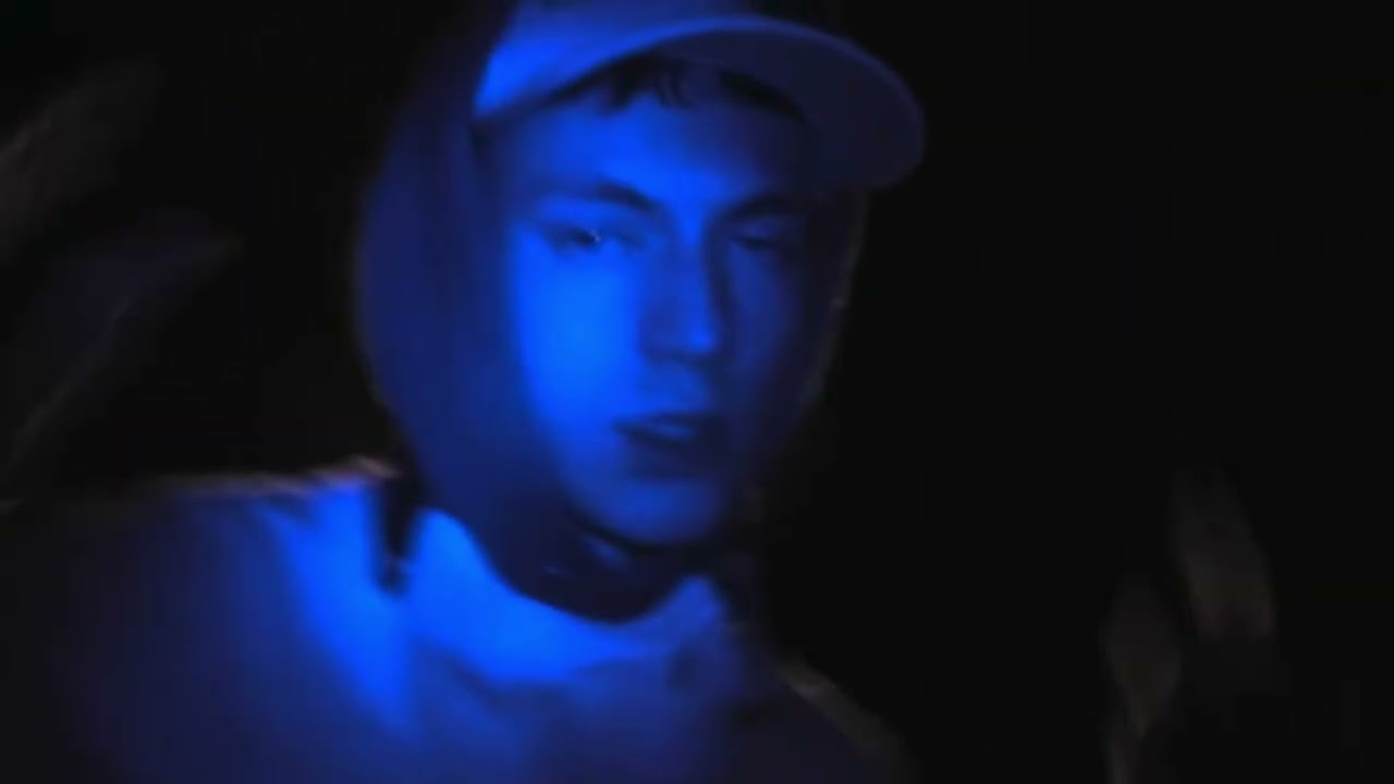 Bladee - Who goes there (Slowed)