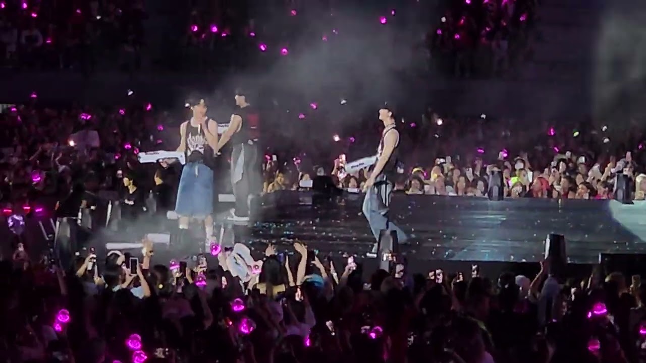 241214 Stray Kids #dominATE Bangkok - I like it + My Pace #dominATE_BANGKOK