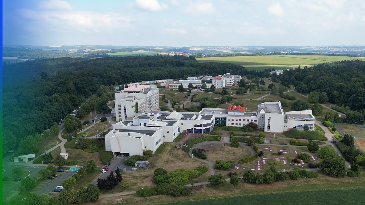 Sanatoria Klimkovice z v&yacute;&scaron;ky