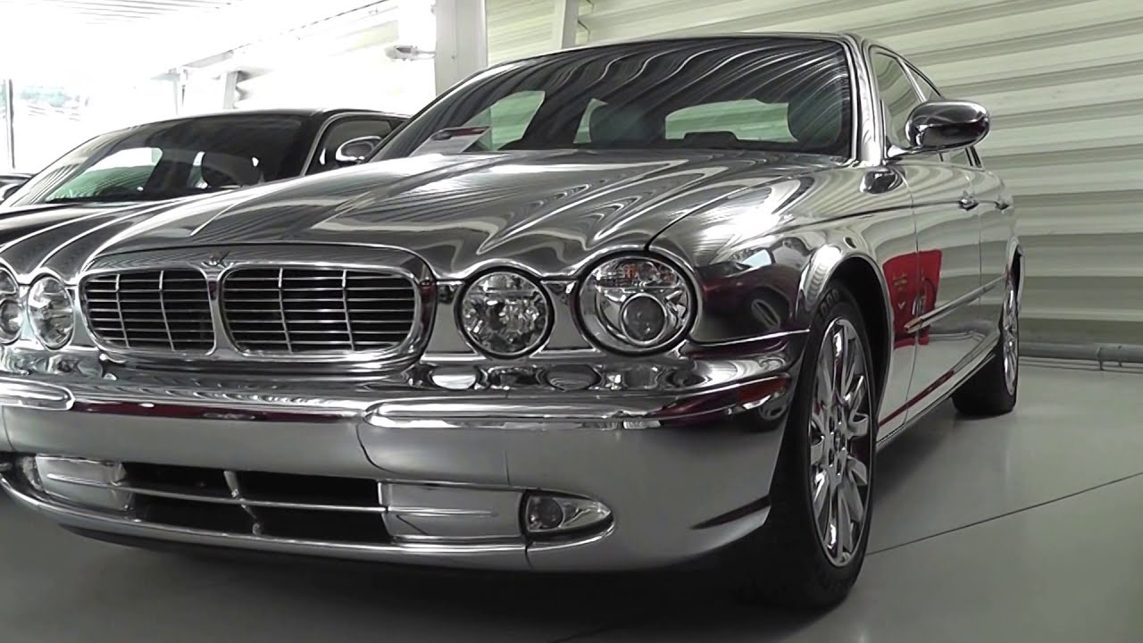 Jaguar XJ8 Model X350 in polished Aluminium
