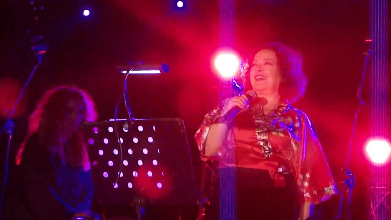 Γράμμα στον κύριο Νίκο~Μαμά γερνάω - Τάνια Τσανακλίδου