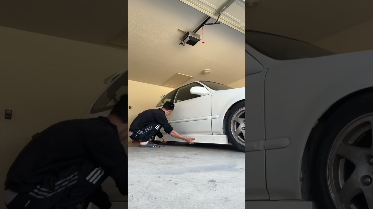 EK Civic Hatch получает новые обвесы!