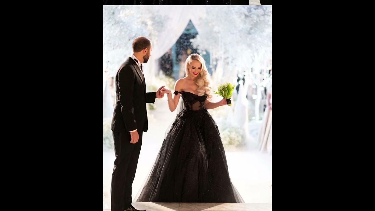 Beautiful and. Elegant Bribe #beautiful #luxury#black#happy #wedding