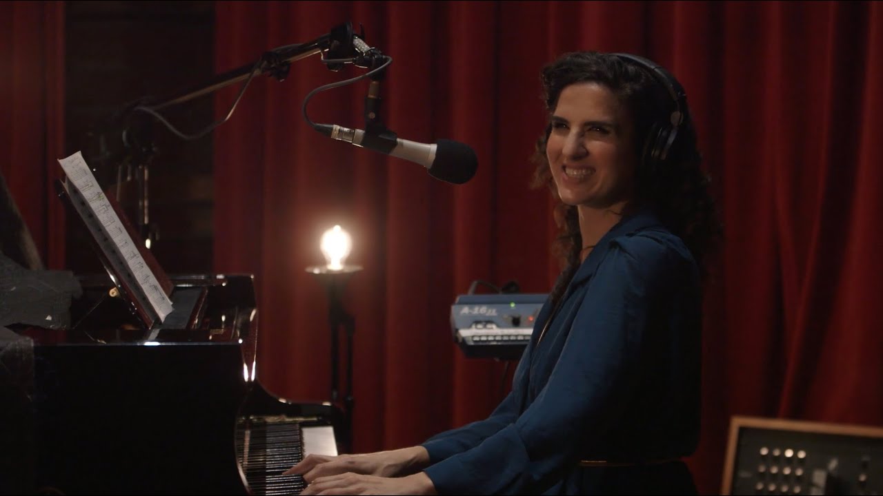 LAILA BIALI - Broken Vessels - live acoustic version