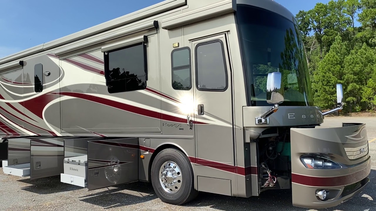 2012 Newmar Essex 4544 full wall slide qualitywheelz.com