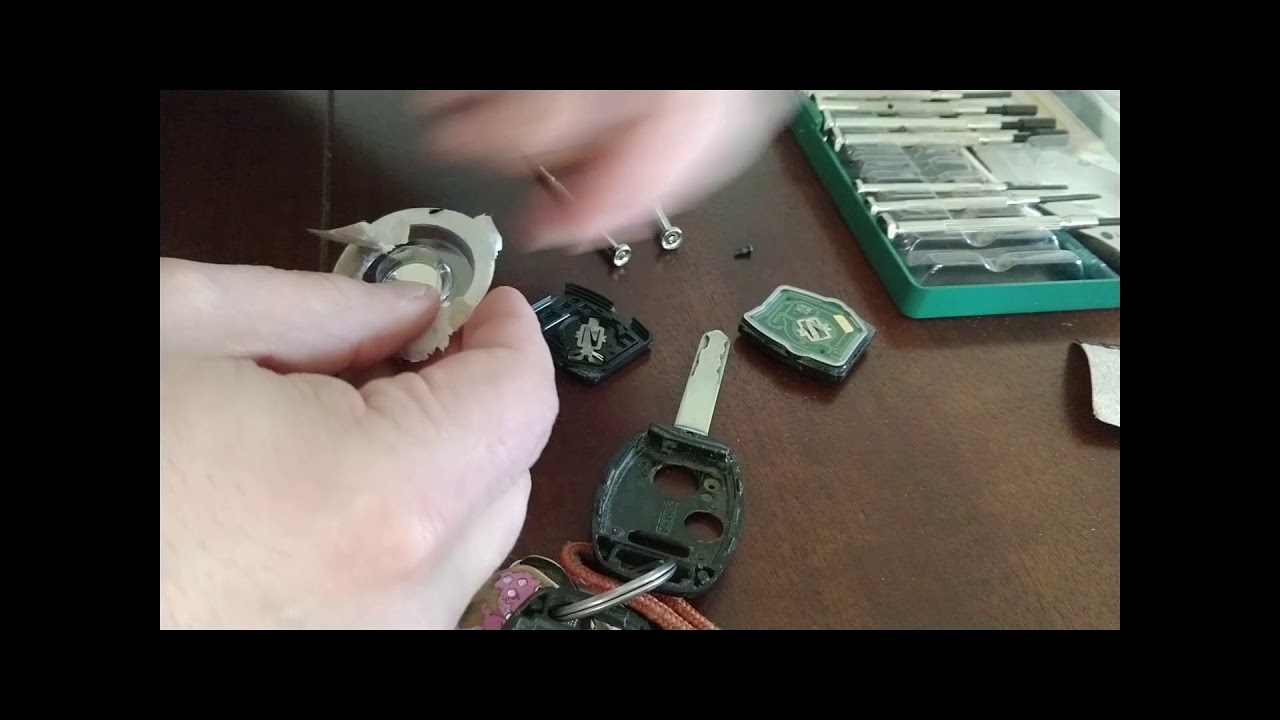 2008 CRV key battery change