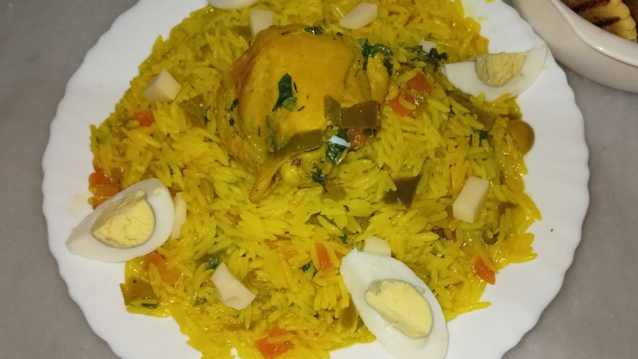 ارز بالخضار يجي خفيف وبنين وعلى حبة وصفة ناجحة  جربوه ماتندموش ♥