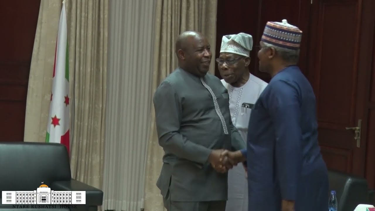 Nyenicubahiro Evariste Ndayishimiye yarakiriye umugwizatunga Aliko Dangote na Olusegun Obasanjo