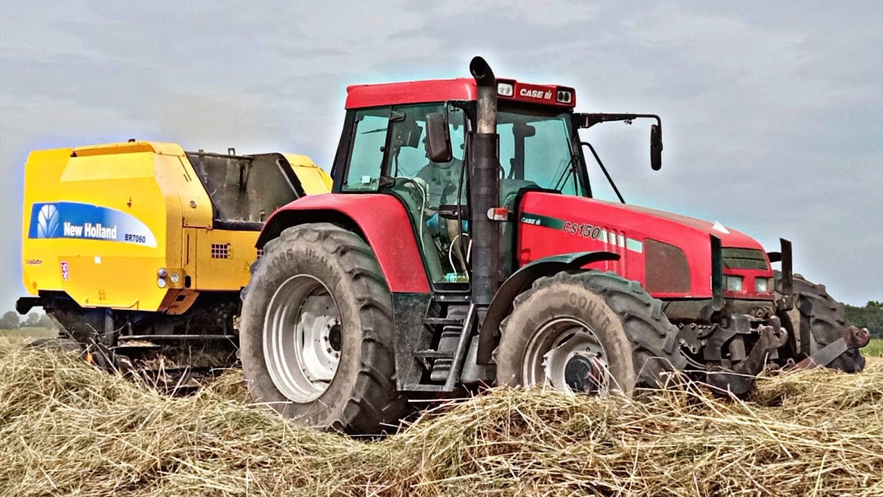 Belowanie siana Usługi Gr Urbańscy CASE CS 150 NEW HOLLAND BR7060