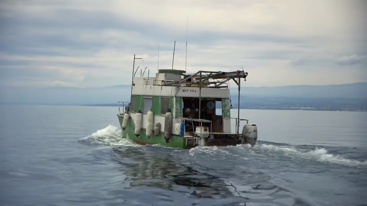 Chercher des épaves dans le lac leman