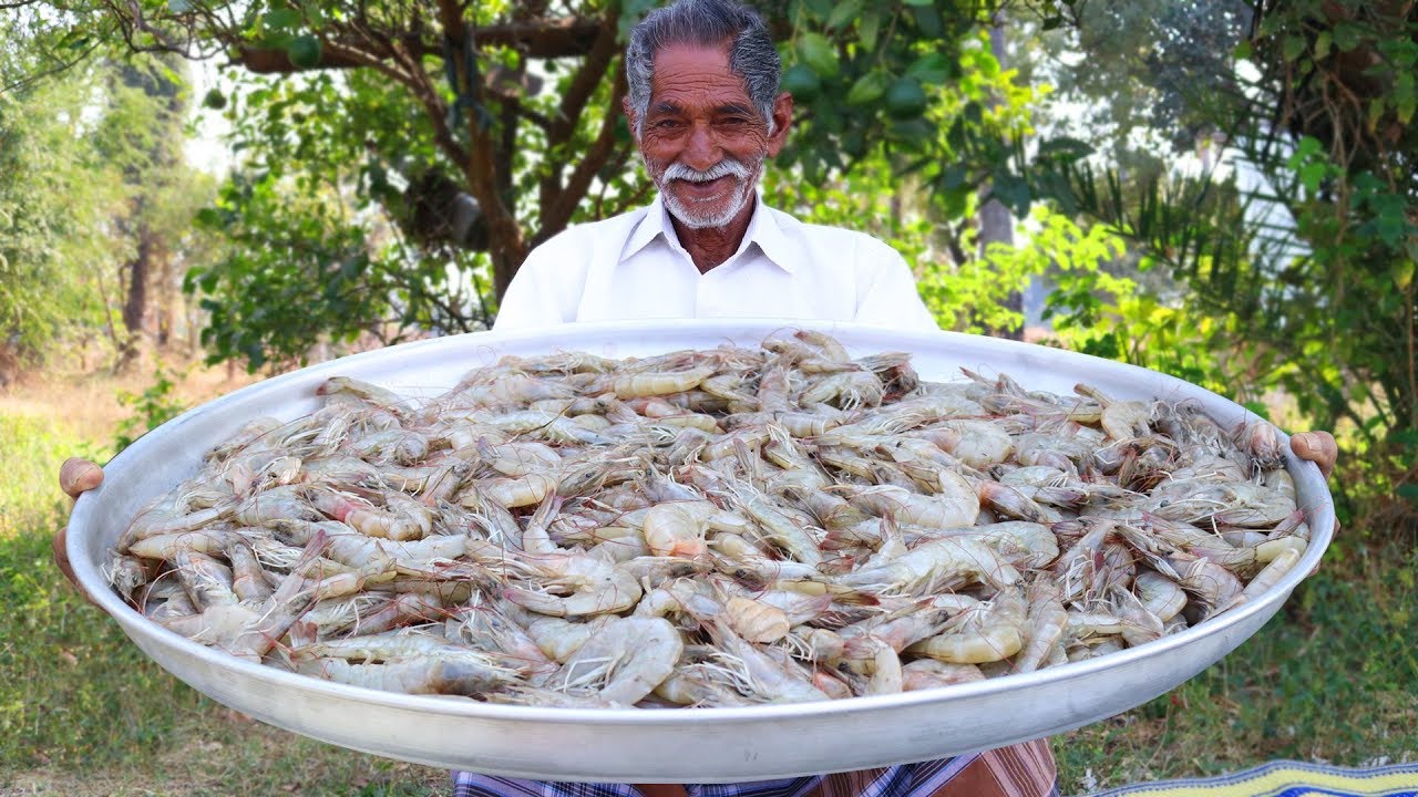 Prawns Curry Recipe || Quick and Easy Shrimp Curry By Our Grandpa