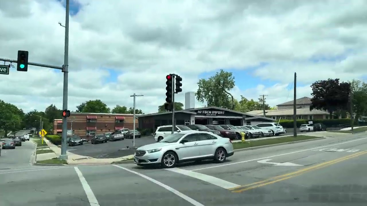 Drive around Westmont, IL 4k