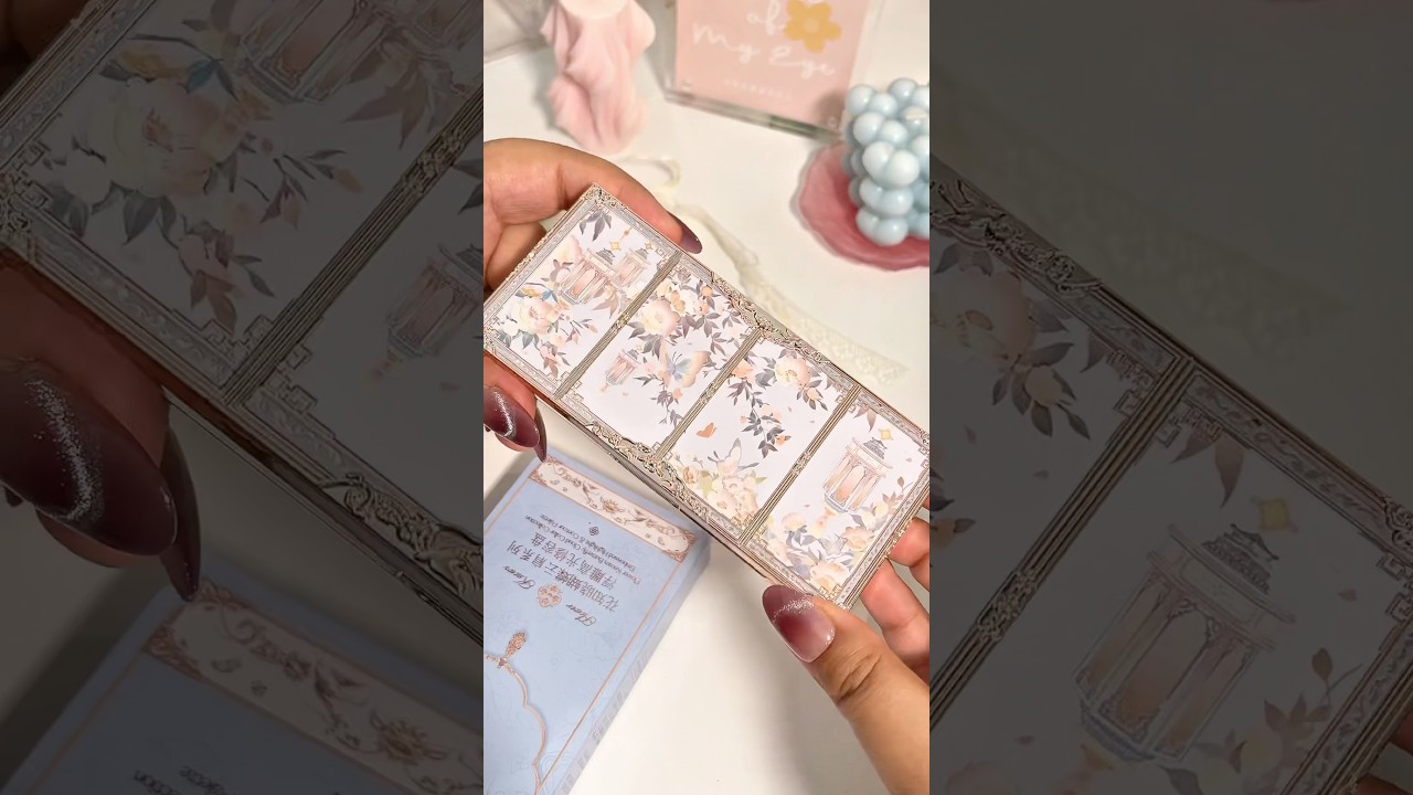 Flower Knows Butterfly Cloud Collar Embossed Highlight & Contour Palette #flowerknows #cbeauty