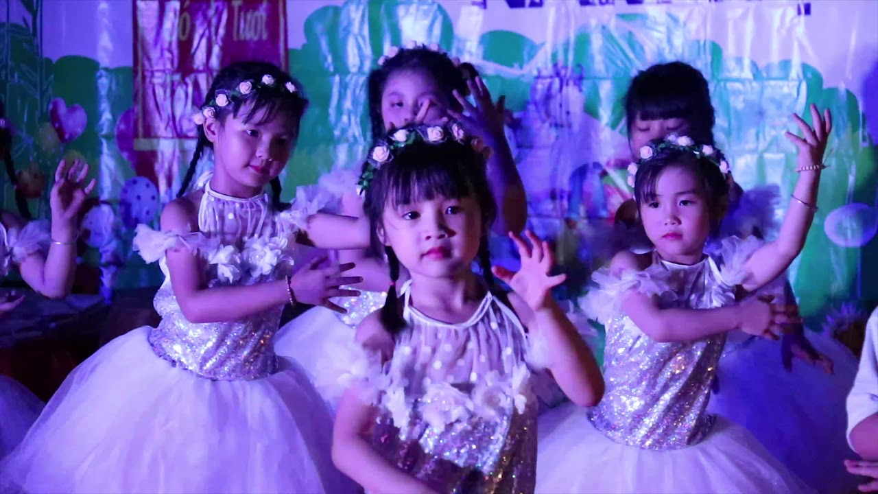 Múa : MẸ ƠI CÓ BIẾT ( Lớp Sen Trắng. Năm học 2017 - 2018 )