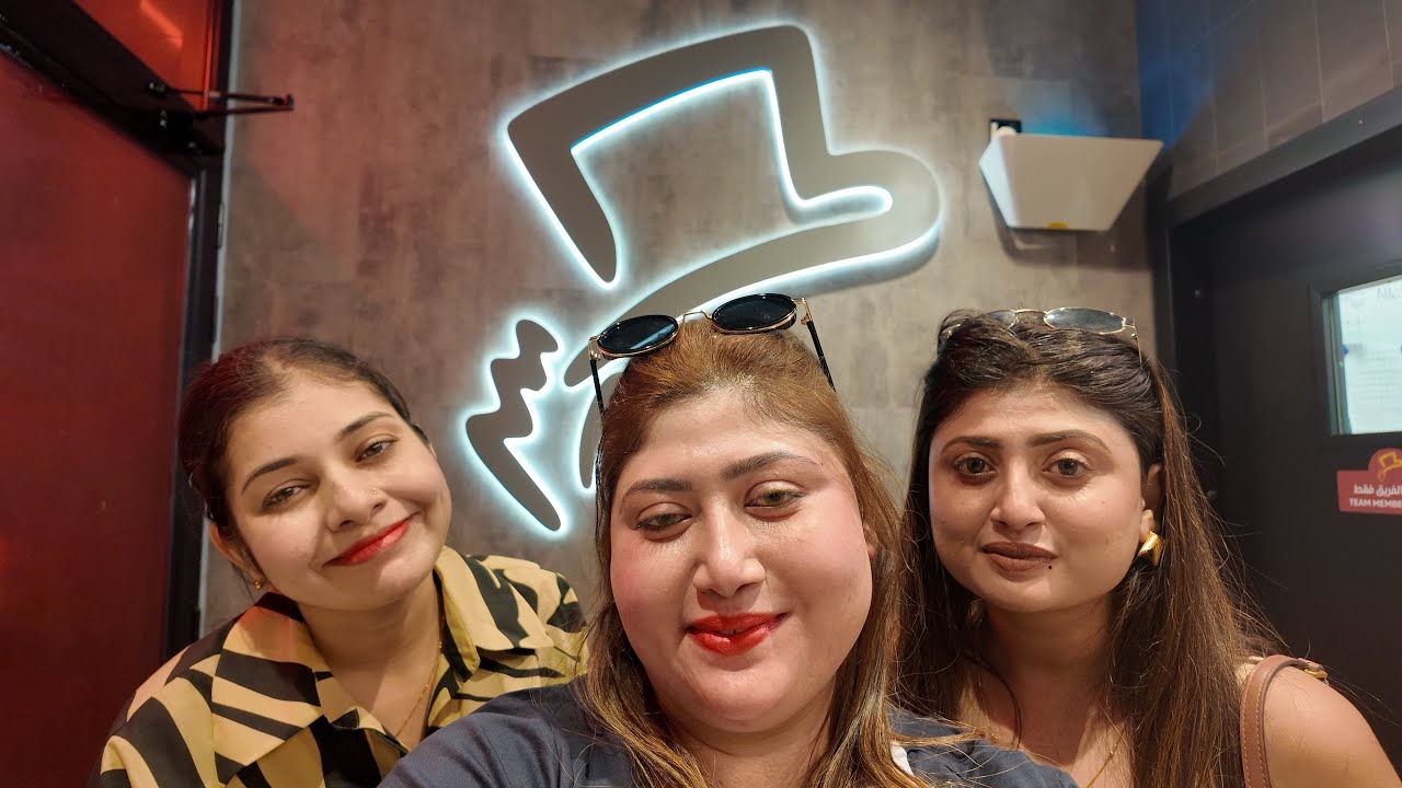 Day 3 in Dubai🇦🇪| Inside Blanco*Bhutani ✨ | Our Dubai Office Tour, Al Baik & Labour Community Market