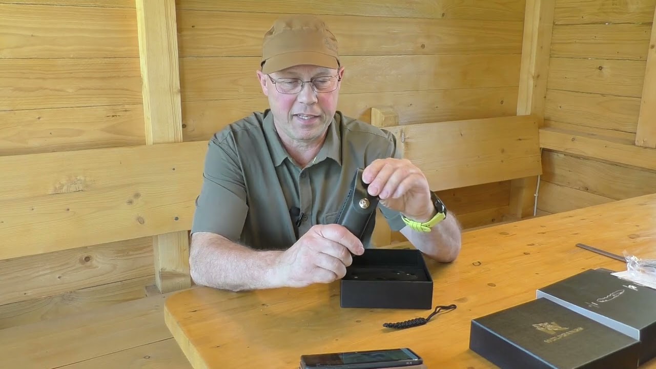 Odenwolf ehemals Wolfgangs Ferox in brandneuer Serie mit Holzgriffschalen und Lederholster