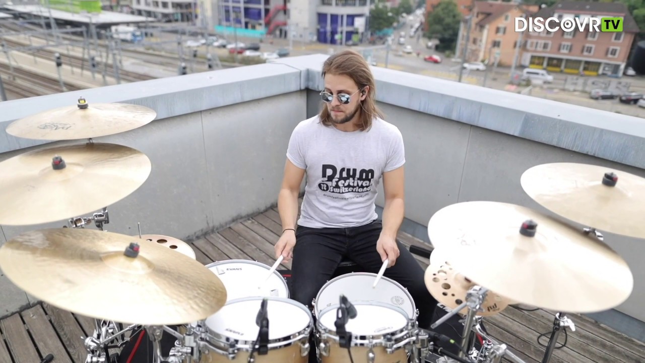 Roberto Carella -&nbsp;Vantablack | DiscovrTV Zurich Rooftop Session