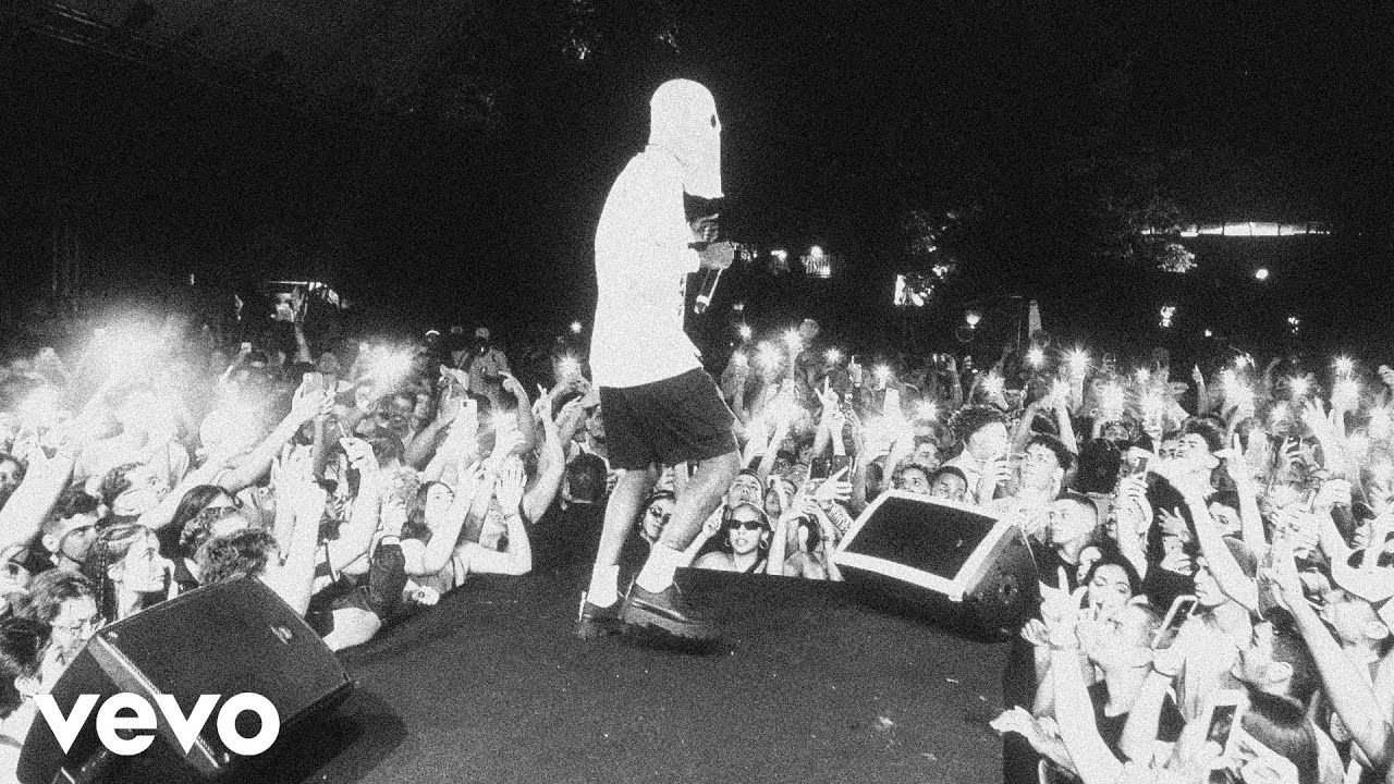 DEREK - Essa é a vida de um Gangsta 2/Barras & Barras - LIVE at @ Bloco do Tropkillaz