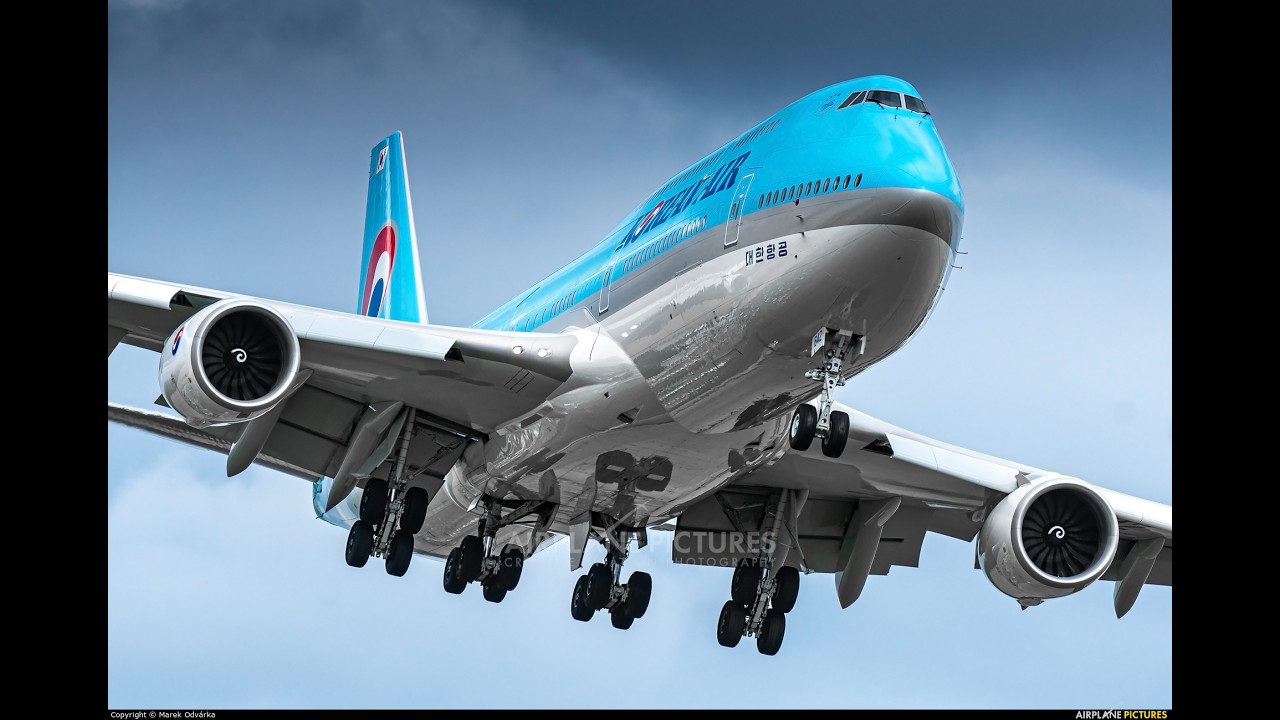 Heathrow Airport Live - Wednesday 22nd July 2026