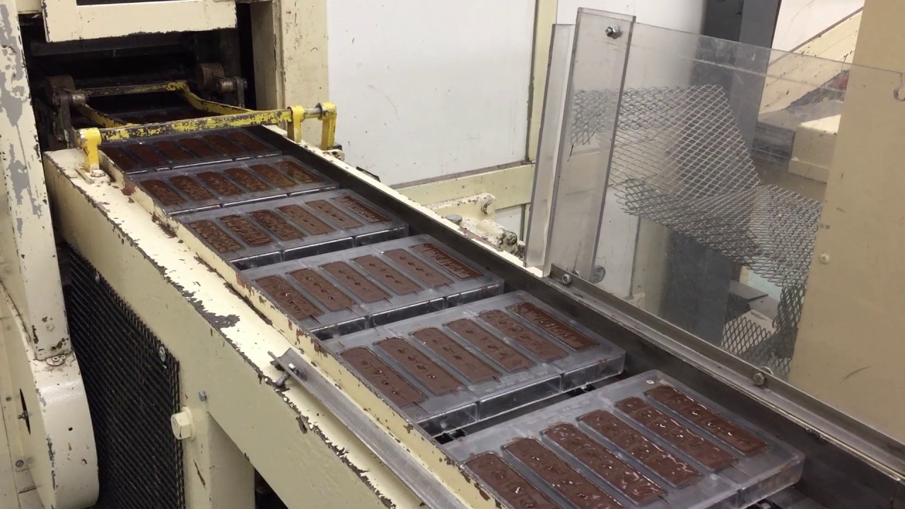 Carli & Montanari 275 x 205/225 One Shot Molding plant