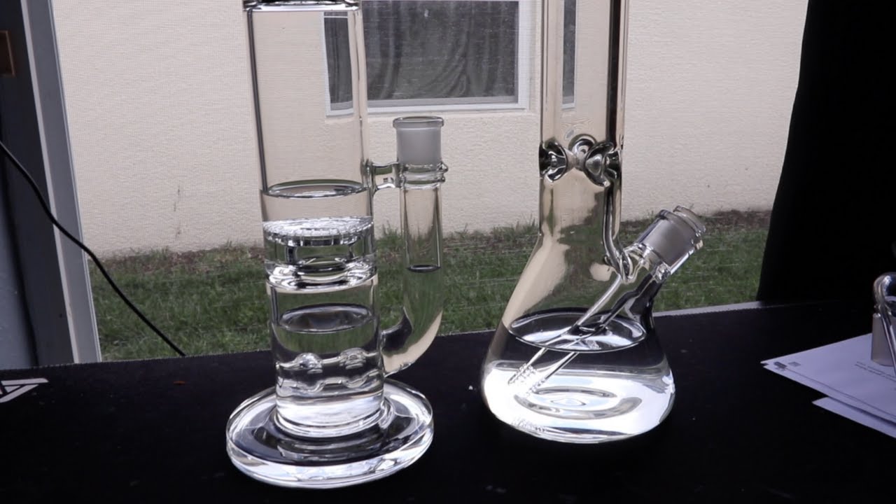 Beaker Bong vs. Straight Tube Bong