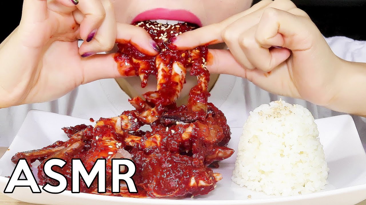ASMR Spicy Raw Crabs (Yangnyeom Gejang) Eating Sounds 양념게장 리얼사운드 먹방