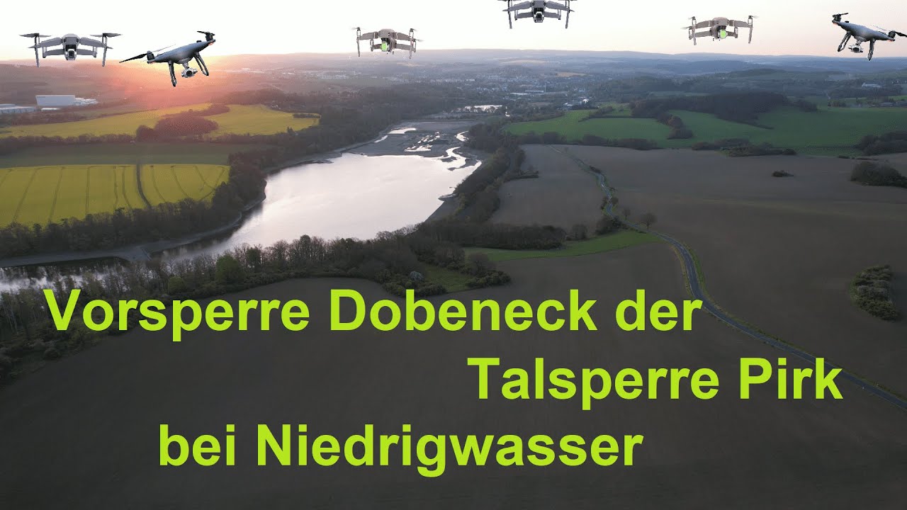 Die Vorsperre Dobeneck , die Ruine Stein und die Talsperre Pirk bei Niedrigwasser