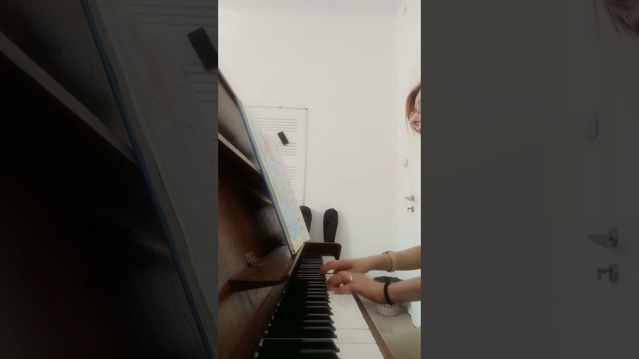 Skoči, skoči veverice 🎶 Boro Majdanac, učenici pripremnog razreda