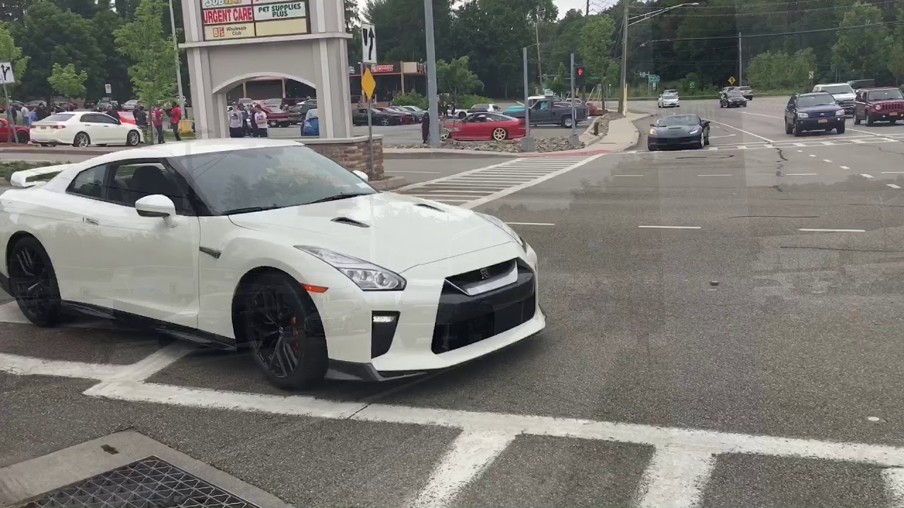 Yorktown Cars and Coffee 6/10/2018 - Supercar, Muscle, and Tuner Accelerations