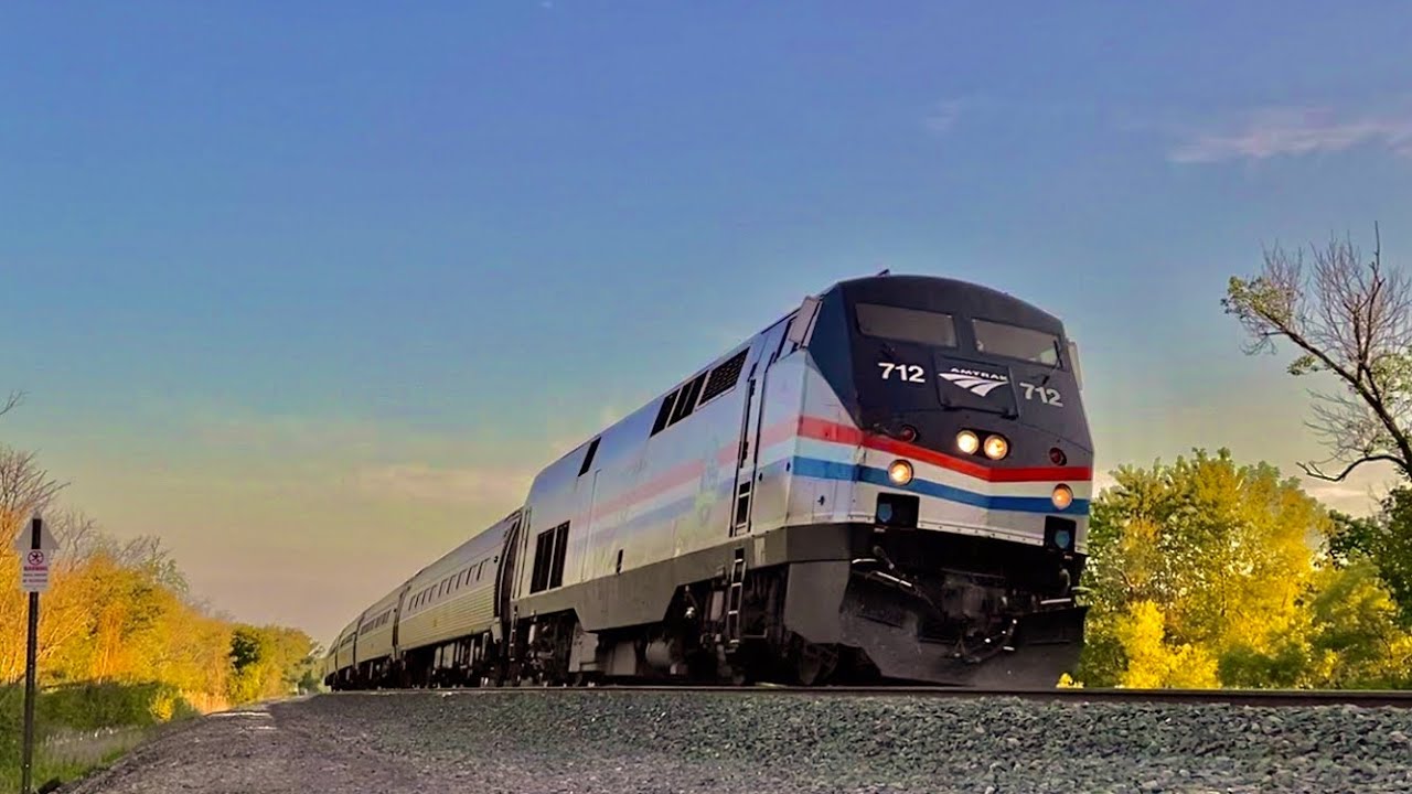 100 MPH Amtrak trains flying through Castleton on Hudson NY!