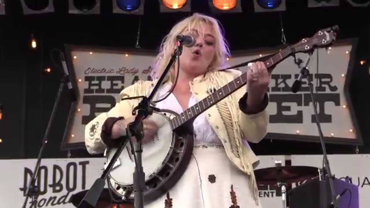 Elle King Song Of Sorrow