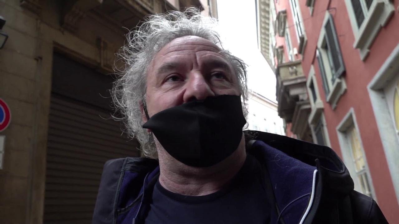 Governo, il notaio di Rousseau dopo il voto rinviato: ''Nessuno screzio tra Grillo e Casaleggio''