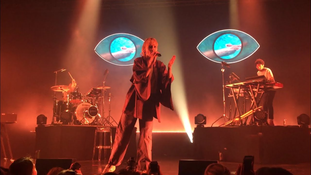 ANGÈLE - Balance ton quoi - Bordeaux 15/02