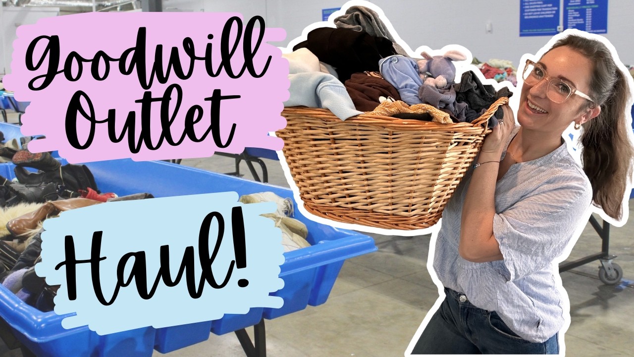 My FIRST Time at the Goodwill Bins! | What I Found & Learned 😳