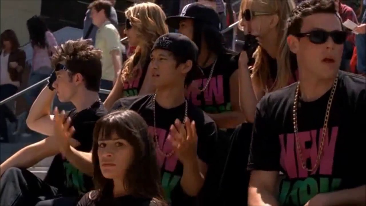 Glee - Empire State of Mind (Full Performance) HD