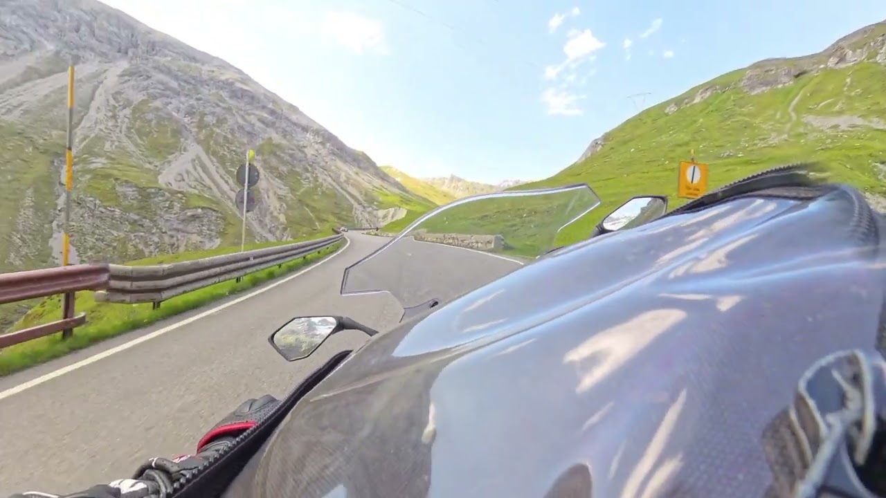 Salita in moto al Passo dello Stelvio