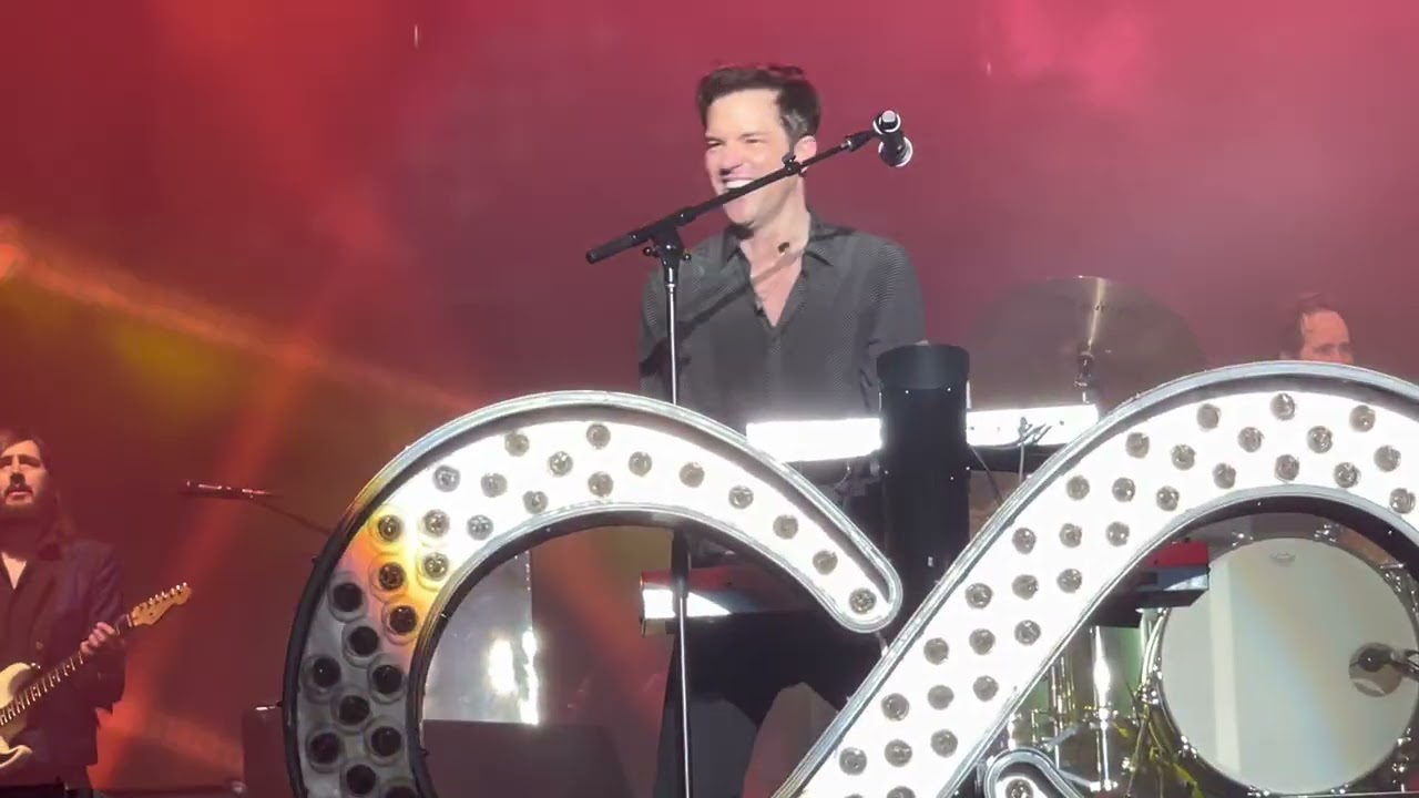 Mr. Brightside - The Killers, Est&aacute;dio Nacional, Bras&iacute;lia, Brazil, 14/11/2022