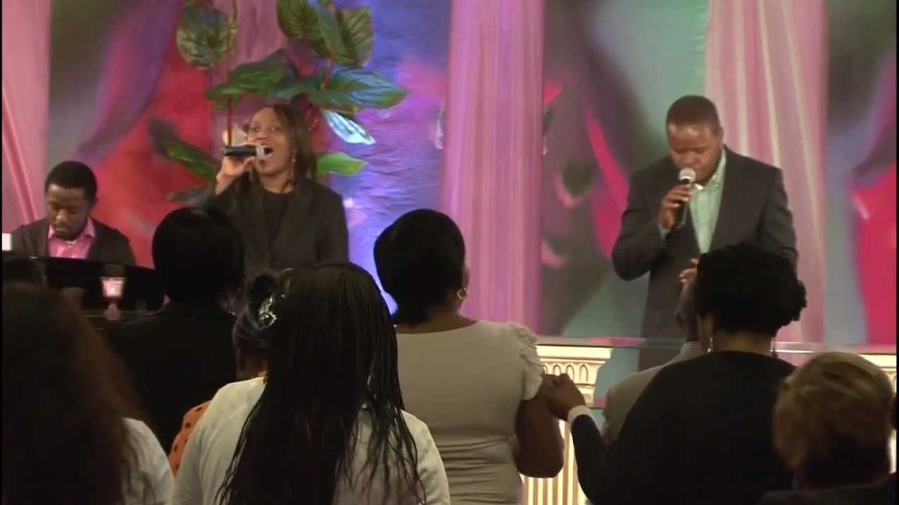 Yesu abongwani te (= Jésus n'a pas changé)